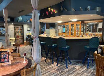 missouri/mark-twain-national-forest/bar/twain-s-vineyard