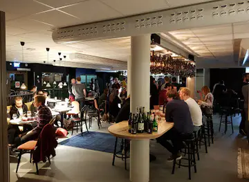 VilleValla Pub