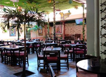 nicaragua/leonese-plains/bar/gecko-s-bar