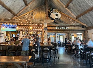 new-hampshire/grafton-county/bar/last-chair-brewery-restaurant