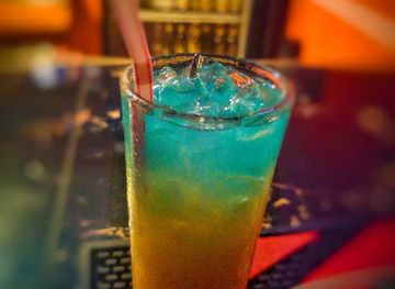 saint-vincent-and-the-grenadines/saint-patrick/bar/strip-view-sports-bar