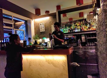 italy/lombardy/bar/cocktail-bar-mogamo