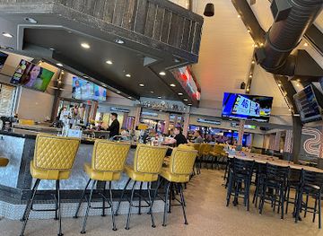 minnesota/southeastern-minnesota/bar/full-tilt-tavern