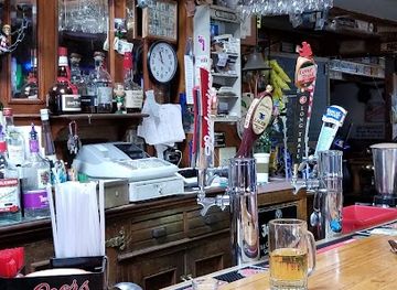 connecticut/hammonasset-beach-state-park/bar/country-tavern-cafe