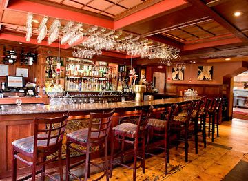 connecticut/ski-sundown/bar/abigail-s-grille-and-wine-bar