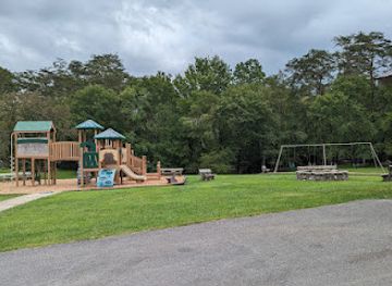 tennessee/fall-creek-falls-state-park/bar/fall-creek-falls-family-campground-a-e