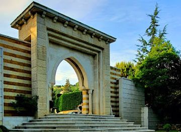 Shallalat Al Barouk Hotel & Restaurant