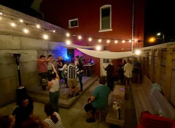 vermont/grand-isle-county/bar/arrowhead-lodge