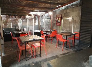 indonesia/bandung/ciumbuleuit/bar/qmeals