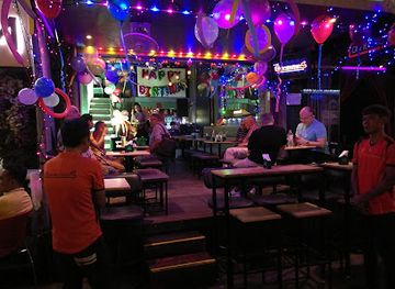 thailand/bangkok/silom/bar/connections-bar-bangkok