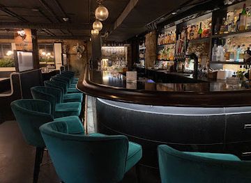 canada/ottawa/parliament-hill/bar/apothecary-lounge