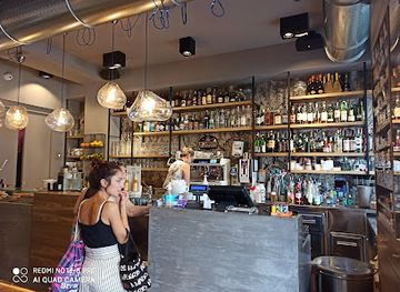 italy/milan/brera/bar/al-carmine