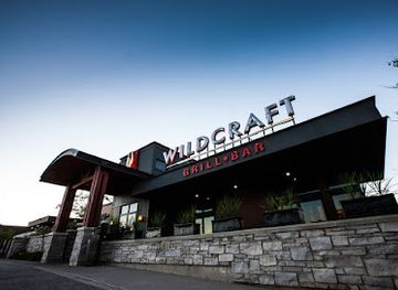 canada/yukon/bar/wildcraft-grill-long-bar