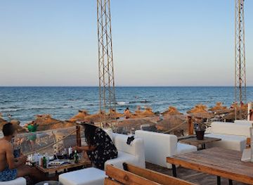 tunisia/northern-tunisia/bar/tiki-bar