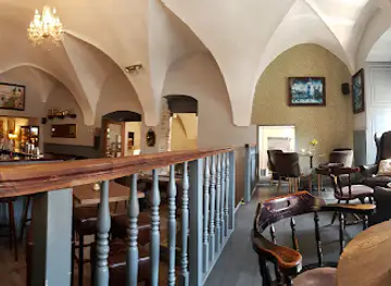 Leroy Bar & Café