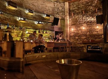greece/kavala/bar/1901-old-town-cafe-wine-bar