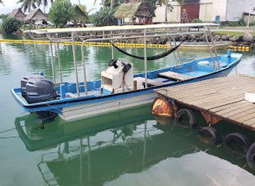 micronesia/kolonia/bar/sea-breeze-hotel