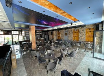 montenegro/lakes-of-plav/bar/elan-lounge-bar