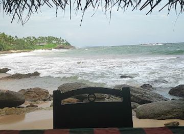 sri-lanka/hambantota-district/bar/goyambokka-beach