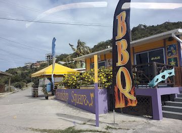 saint-vincent-and-the-grenadines/canouan/bar/d-chicken-ranch-bar-ice-cream-parlor