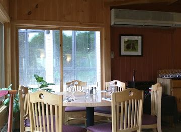 new-hampshire/franconia-notch-state-park/bar/the-black-diamond-pub