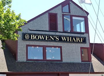 rhode-island/yawgoo-valley-ski-area/bar/wharf-southern-kitchen-whiskey-bar