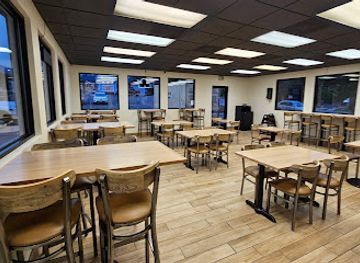 oregon/southern-oregon/bar/jalapenos-taco-shop-campus