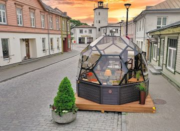 estonia/haapsalu-castle/bar/mulliga-ja-mullita-wine-bar