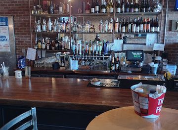Dick’s Pub & Restaurant