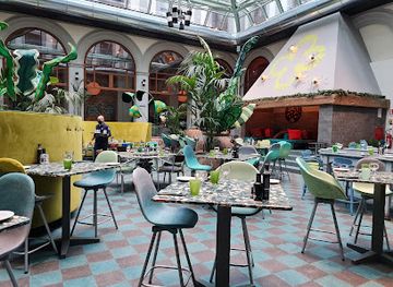 italy/florence/santa-maria-novella/bar/companion-dolce-amaro-bar