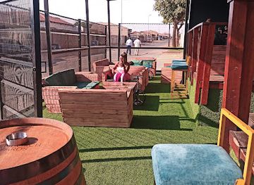 south-africa/johannesburg/soweto/bar/budapest-cocktail-bar