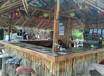 Cool Bar