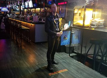 new-york/capital-district/bar/lynn-s-uptown-tavern
