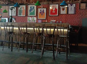 indonesia/east-kalimantan/bar/office-bar-and-pizza-yuli-s-bar-and-pizza