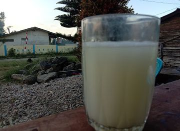 indonesia/lake-toba/bar/warung-bolon