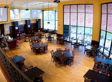 rhode-island/blackstone-river-bikeway/bar/wicked-good-bar-grill