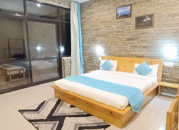 india/the-himalayas/bar/rudra-himalayan-retreat