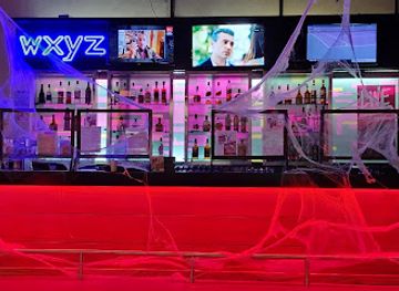 mexico/cancun/zona-hotelera/bar/wxyz-lounge