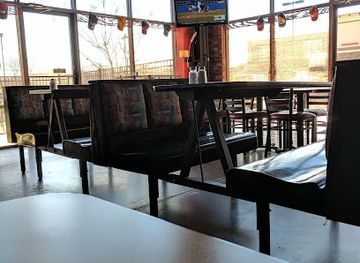 mississippi/north-mississippi/bar/skybox
