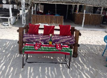 kenya/watamu/bar/africano-beach-bar-restaurant