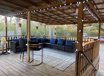 louisiana/honey-island-swamp/bar/trackside-bar
