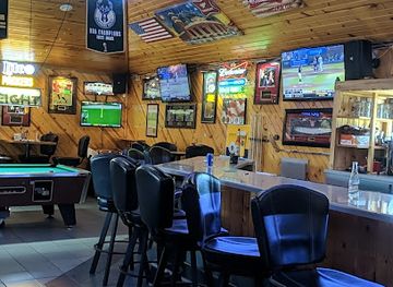 wisconsin/ice-age-trail/bar/trail-side-sports-bar-grill-weston
