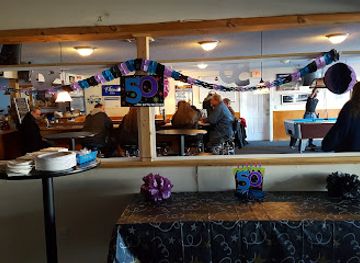 connecticut/hammonasset-beach-state-park/bar/doc-s-bar-grill