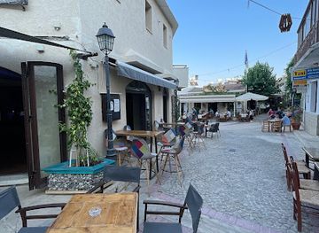 cyprus/pissouri/bar/iron-horse-bar