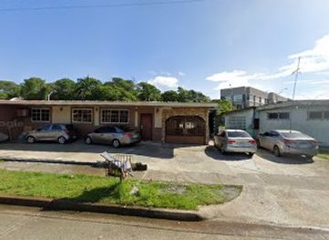 panama/colon/bar/bar-win-s