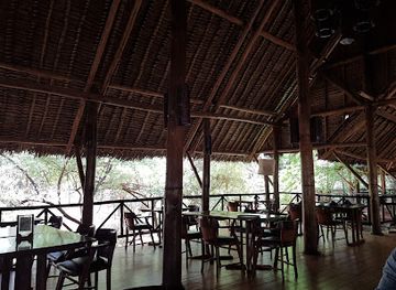 kenya/samburu-region/bar/samburu-national-reserve