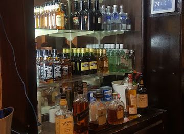 the-bahamas/new-providence/bar/the-new-village-pub