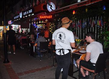 turkiye/alanya/bar/sherlock-holmes-restaurant-cafe-bar-alanya-turkey