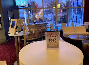 mississippi/gulf-coast-beaches/bar/robobar