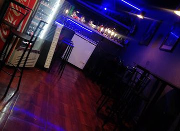 bolivia/cochabamba/calderon/bar/lado-oscuro-pub